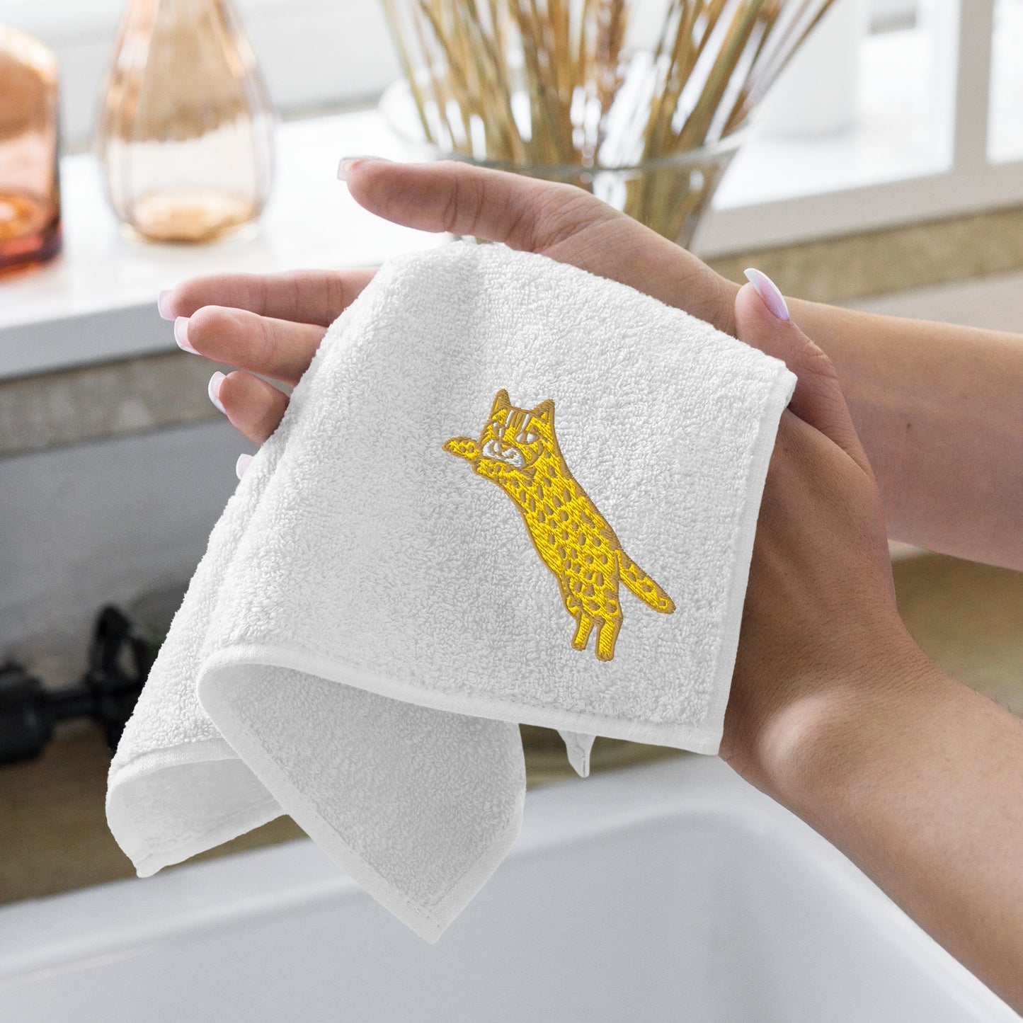 今治棉質刺繡手巾 小虎 白色 | Imabari Cotton Hand Towel Little Tiger White Super Absorbent Japanese Quality